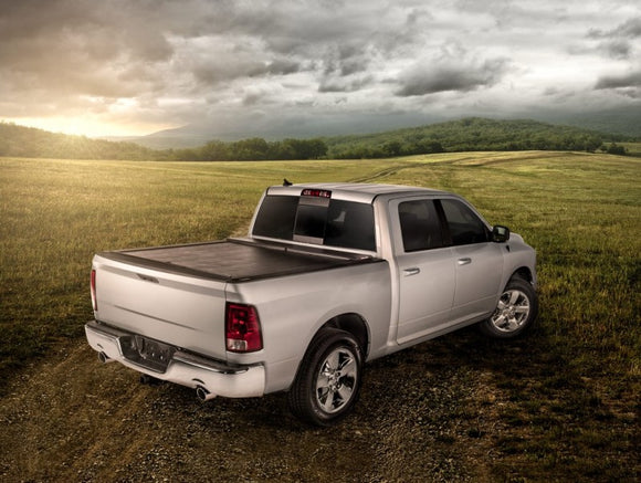 Roll-N-Lock 15-18 Ford F-150 XSB 65-5/8in M-Series Retractable Tonneau Cover